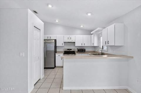 25 Potters Lane, Palm Coast FL - photo 15 of 64