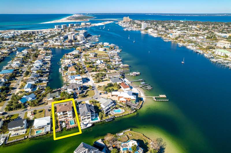 5 bedroom Detached Single Family at 24 Norriego Road, Holiday Isle, Destin — photo 5
