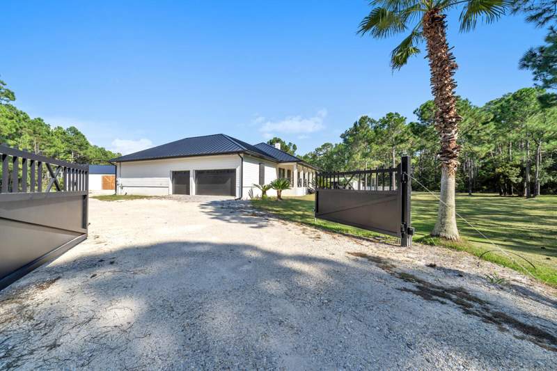 5 bedroom Detached Single Family at 424 N Church Street, Farm Property 10 acre tract Residential, Santa Rosa Beach — photo 4