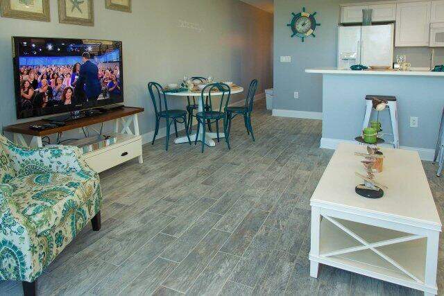 1 bedroom Condominium at 1324 SE Miracle Strip Parkway #Unit 408, Destin West Sandpiper, Fort Walton Beach — photo 3