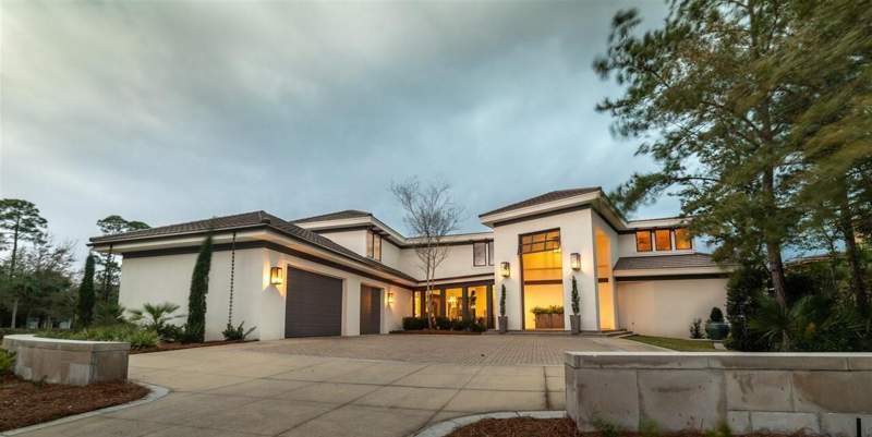 5 bedroom Detached Single Family at 3255 Burnt Pine Cove, Burnt Pine, Miramar Beach — photo 2