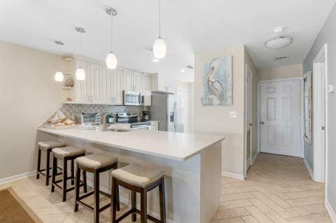 4984 W County Highway 30A Road #Apt 7B, Santa Rosa Beach FL - photo 13 of 42