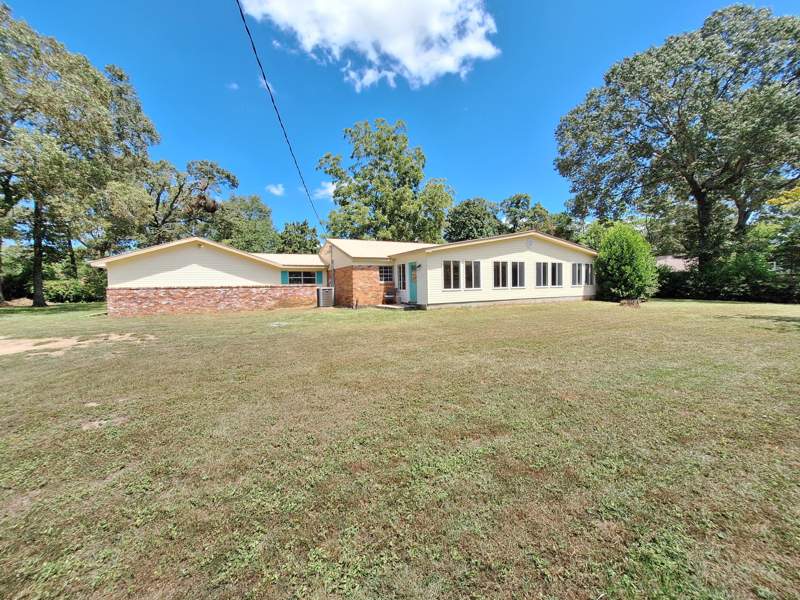 5 bedroom Detached Single Family at 131 Phillips Drive, Adams Powell, Crestview — photo 4