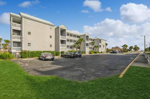 1330 SE Miracle Strip Parkway #Apt 104, Fort Walton Beach FL - photo 7 of 72