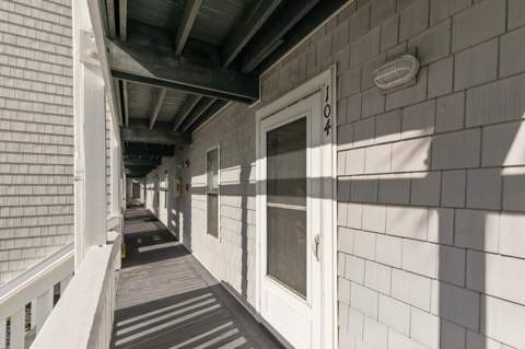 1330 SE Miracle Strip Parkway #Apt 104, Fort Walton Beach FL - photo 13 of 72
