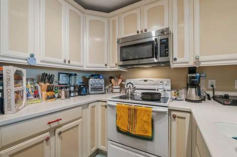 151 S Driftwood Bay #Unit 109, Miramar Beach FL - photo 15 of 31