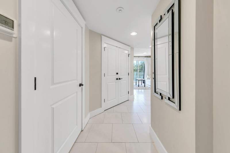 1 bedroom Condominium at 9300 Baytowne Wharf Boulevard #Unit 405, Pilot House, Miramar Beach — photo 3