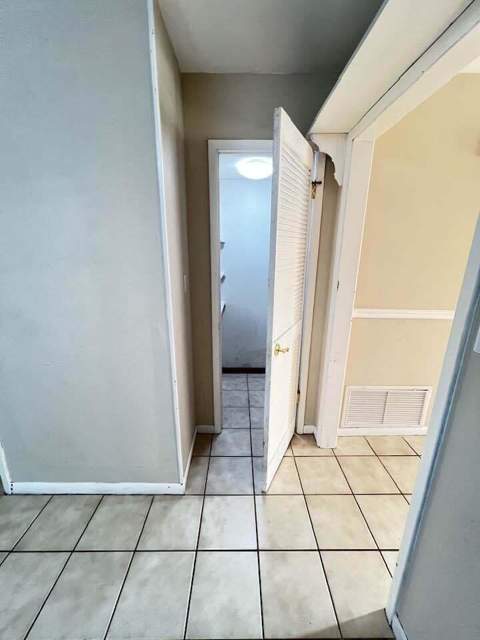 940 Central Avenue #Unit 15, Fort Walton Beach FL - photo 12 of 47