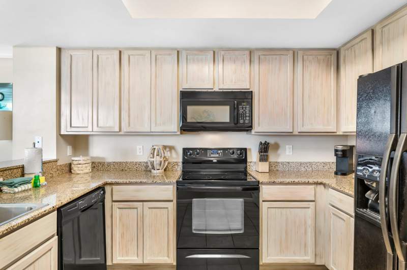 2 bedroom Condominium at 4203 Indian Bayou Trail #1516, The Palms Of Destin, Destin — photo 3