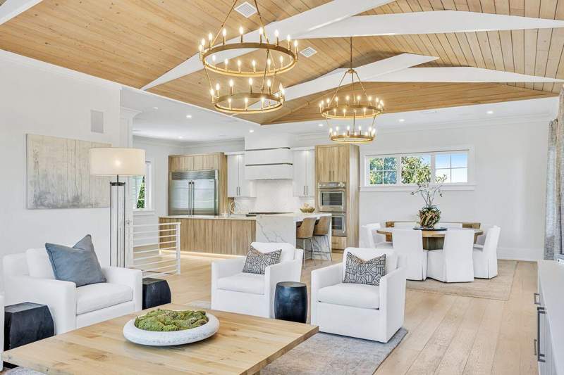 5 bedroom Detached Single Family at 45 White Cliffs Lane, Village Of White Cliffs The, Santa Rosa Beach — photo 4