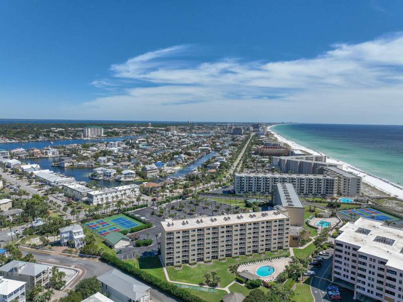 2 bedroom Condominium at 502 Gulf Shore Drive #Unit 114, Islander Condo, Destin — photo 4