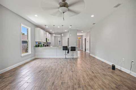 2 Marty Ln Lane, Fort Walton Beach FL - photo 9 of 25