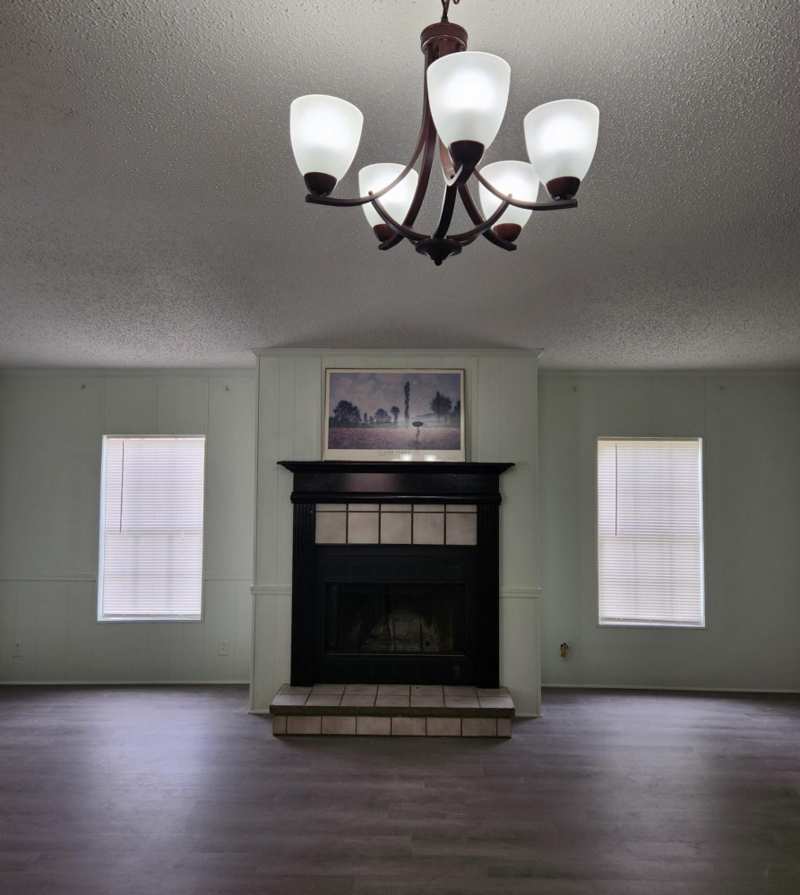 3 bedroom Mobile Home at 458 Royal Palm Avenue, Oakwood Hills Unit 1, DeFuniak Springs — photo 1