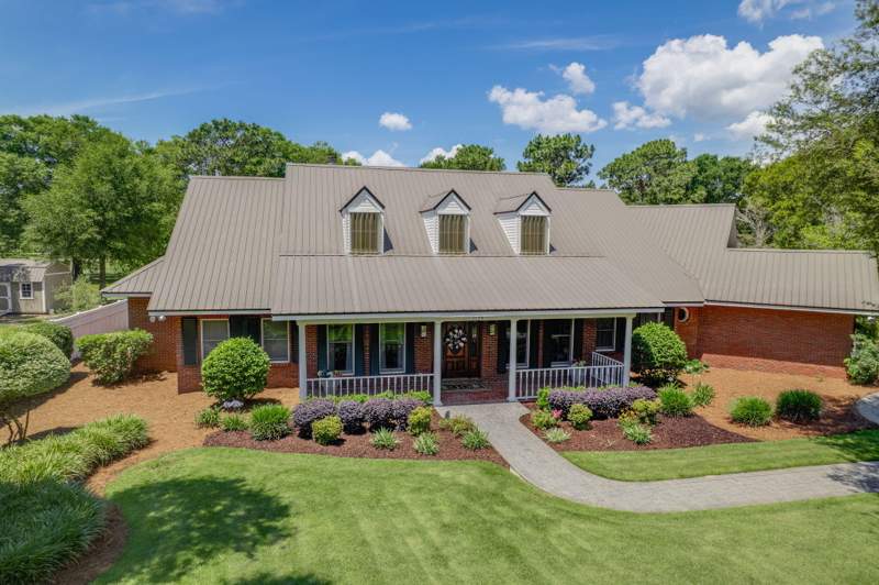 3 bedroom Detached Single Family at 1129 Forest Road, Rocky Bayou Country Club Estates 1, Niceville — photo 3
