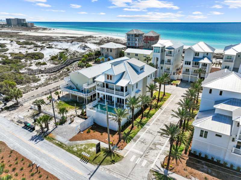 8 bedroom Detached Single Family at 6 Palm Ct Lane, Palm Court at Inlet Beach, Inlet Beach — photo 1