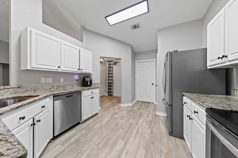 4 bedroom Detached Single Family at 5123 Whitehurst Lane, Antioch Estates S/D Lot 70 Blk A, Crestview — photo 1