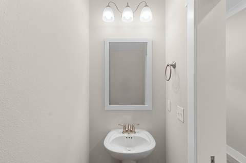 280 Date Palm Lane, Freeport FL - photo 10 of 35