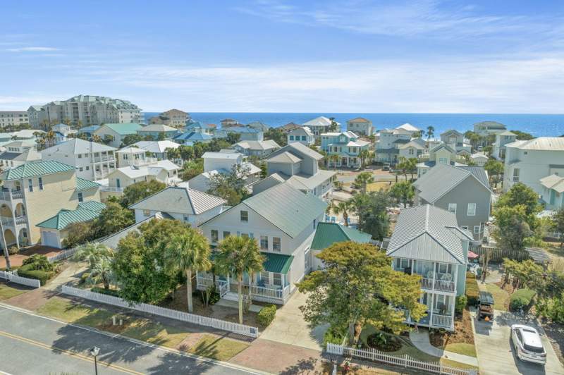6 bedroom Detached Single Family at 4455 Ocean View Drive, Crystal Shores, Destin — photo 2