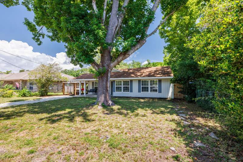 3 bedroom Detached Single Family at 209 Michael Avenue, Wynnehaven Bch Est, Mary Esther — photo 3