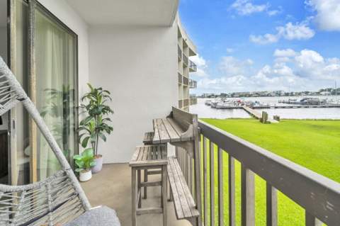 214 SW Miracle Strip Parkway #Unit A206, Fort Walton Beach FL - photo 20 of 33