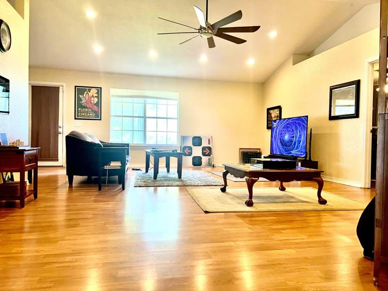 4 bedroom Detached Single Family at 5304 Whitney Court, Antioch Estates S/D, Crestview — photo 3