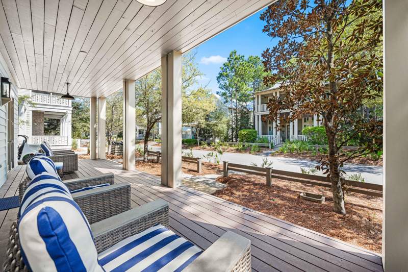 6 bedroom Detached Single Family at 114 Pine Needle Way, Watercolor, Santa Rosa Beach — photo 2
