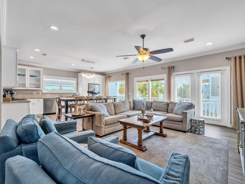 5 bedroom Detached Single Family at 9 S Payne Street, Treasure Sands, Miramar Beach — photo 5