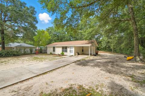 102 Grimes Avenue, Crestview FL - photo 13 of 34