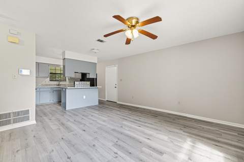 102 Grimes Avenue, Crestview FL - photo 16 of 34