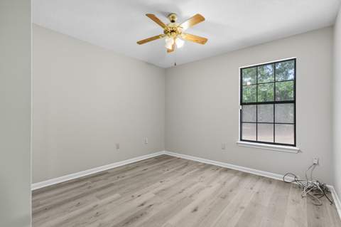 102 Grimes Avenue, Crestview FL - photo 24 of 34