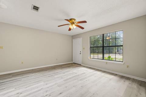 102 Grimes Avenue, Crestview FL - photo 20 of 34