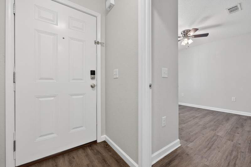 3 bedroom Detached Single Family at 1833 Gainer Avenue, North Supergroup, Baker — photo 5