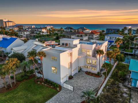 612 Magnolia Drive, Destin FL - photo 8 of 103