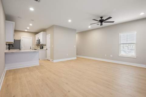 162 Westview Avenue, Valparaiso FL - photo 8 of 41