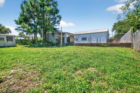115 Ridgewood Avenue, Mary Esther FL - photo 9 of 54
