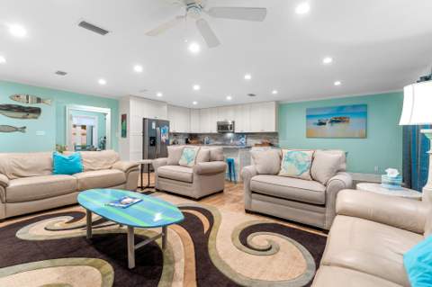 545 Augusta Drive ## 11705, Miramar Beach FL - photo 7 of 40
