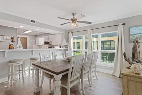 1114 Santa Rosa Boulevard #206, Fort Walton Beach FL - photo 11 of 40