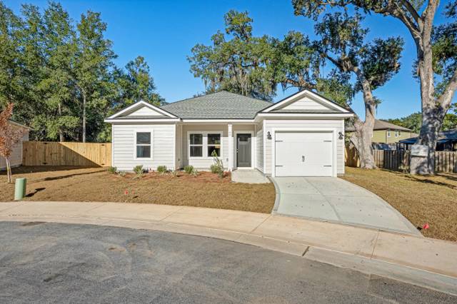 Live Oak Cottages