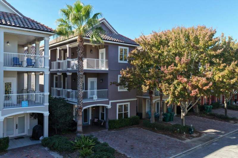 6 bedroom Detached Single Family at 228 Kono Way, Villages of Crystal Beach, Destin — photo 4