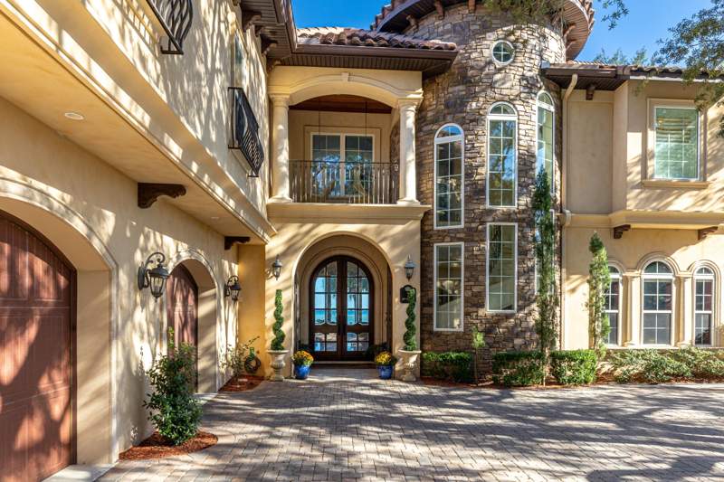 5 bedroom Detached Single Family at 7 Bay Cove Lane, Lake Lorraine Estates, Shalimar — photo 4