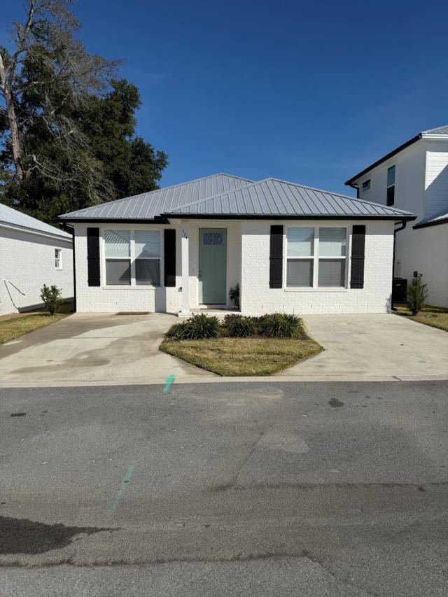 Kake Cottages