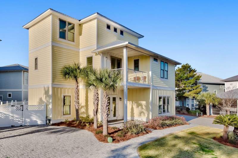 6 bedroom Detached Single Family at 106 St Simon Circle, Emerald Waters Village, Miramar Beach — photo 2