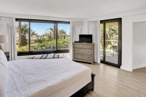 4202 Beachside Two Drive ## 202, Miramar Beach FL - photo 12 of 45