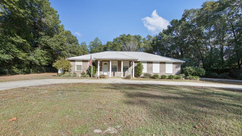 2 bedroom Detached Single Family at 314 Lakeview Drive, Lakeview, DeFuniak Springs — photo 2