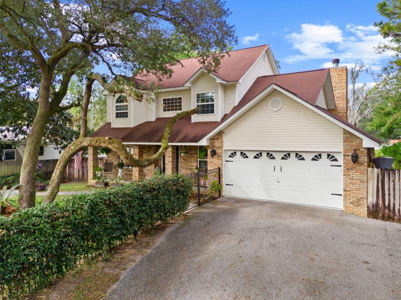 3 bedroom Detached Single Family at 110 Rodney Drive, Lairds 2nd Addn, Freeport — photo 5