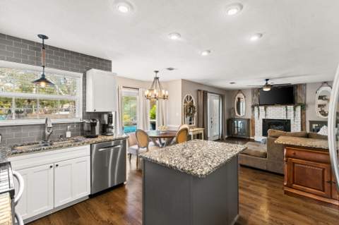 110 Rodney Drive, Freeport FL - photo 15 of 58