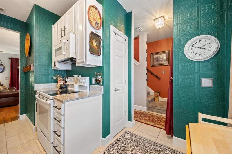 2 bedroom Townhouse at 15284 331 Business Highway #Unit 12A, Palms Of Freeport, Freeport — photo 5