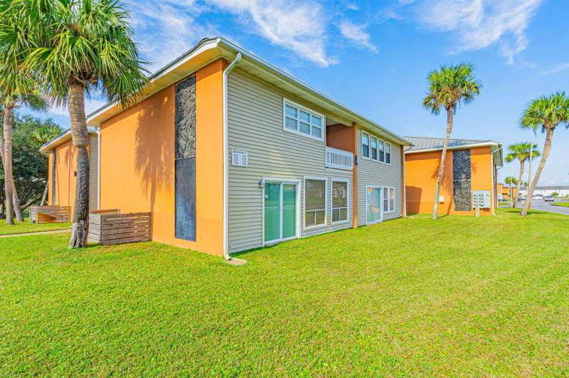 1 bedroom Condominium at 4000 Gulf Terrace Drive #128, Gulf Terrace Condo, Destin — photo 2