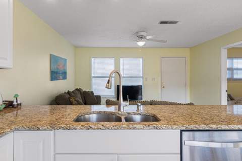 304 Barracuda Avenue #202, Fort Walton Beach FL - photo 15 of 27
