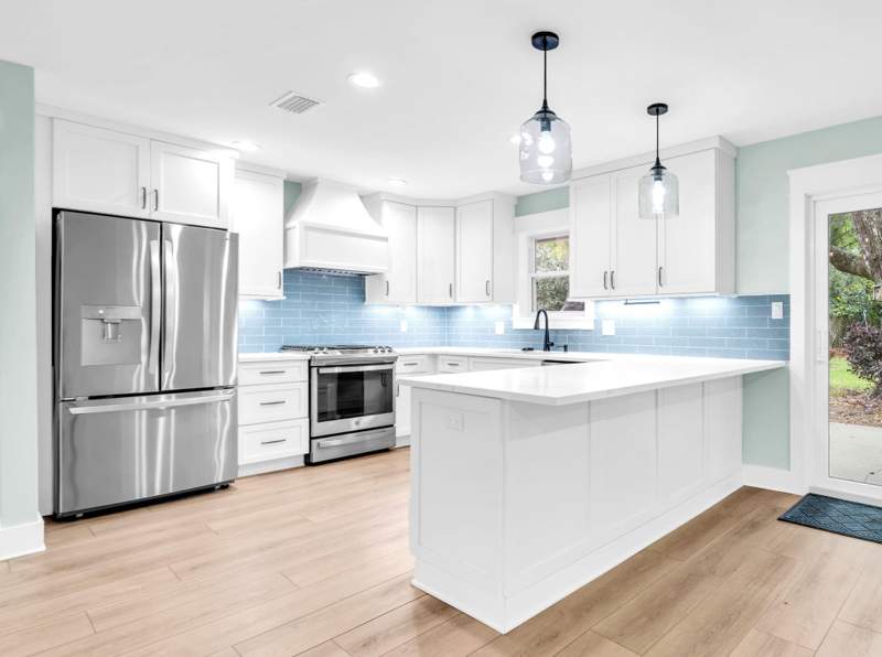 3 bedroom Detached Single Family at 425 Stahlman Avenue, Eastwood 6th Addn Lot 12 Blk J, Destin — photo 4
